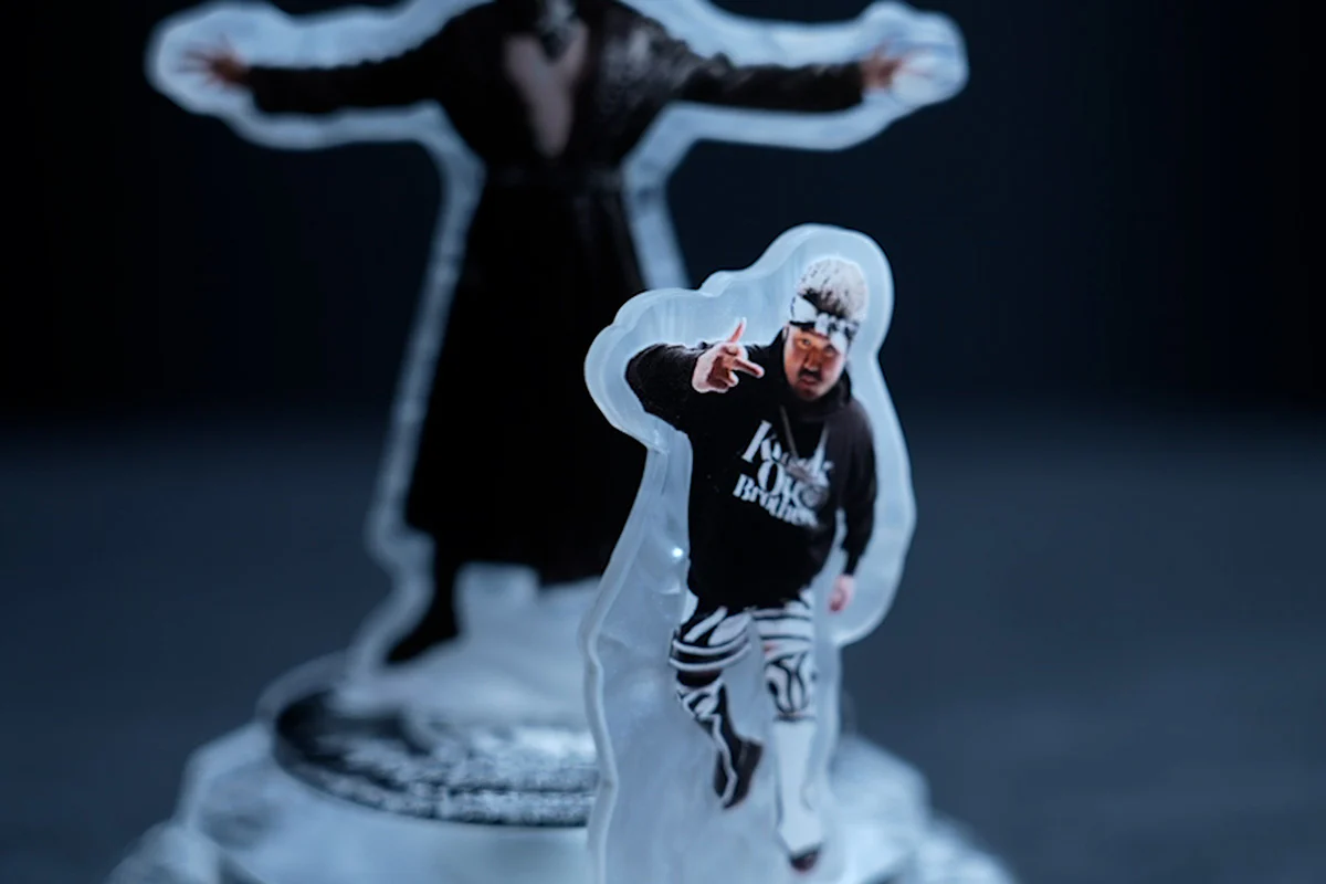 Knock Out Brothers Spinning Acrylic Stand - Image 8