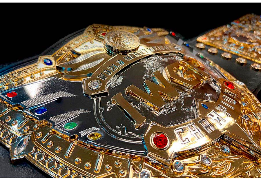 New Japan Pro-Wrestling IWGP World Heavyweight  Replica Belt [Pre-Order] - Image 4