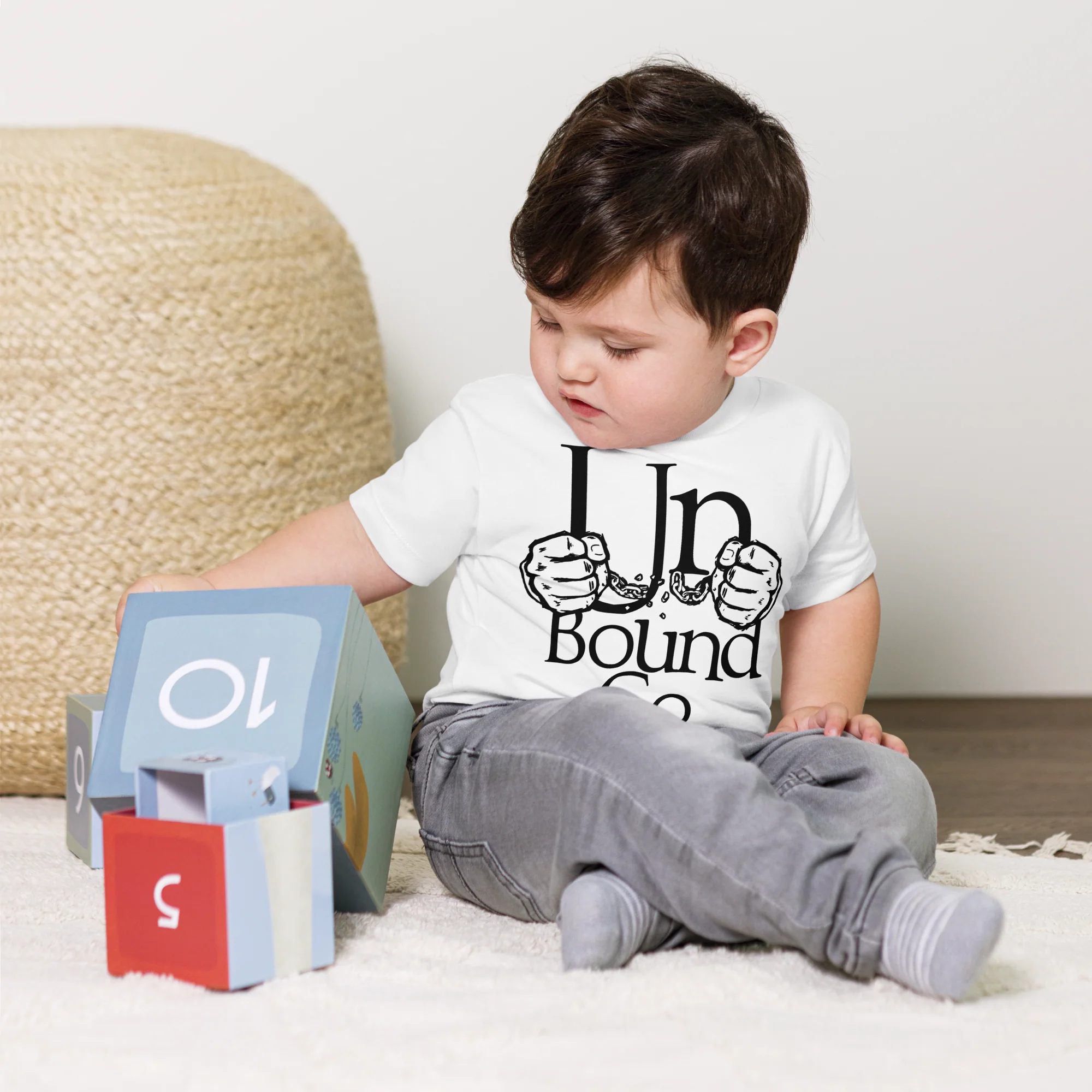 Unbound Co. Kids T-shirt (Chainlogo) - Image 11