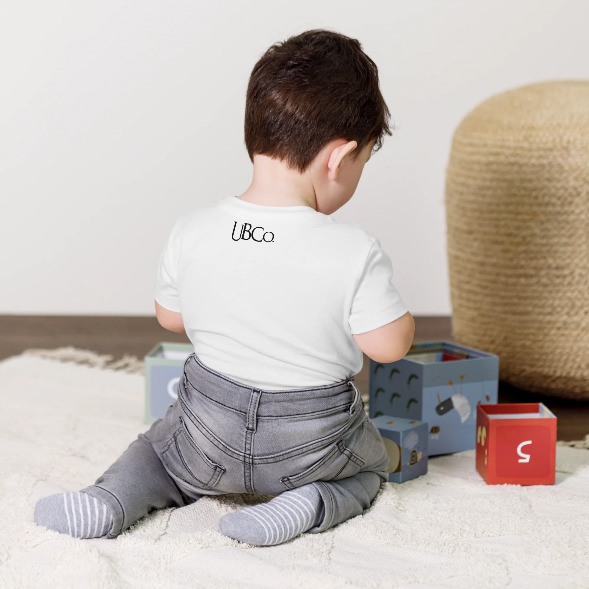 Unbound Co. Kids T-shirt (Wordlogo) - Image 11